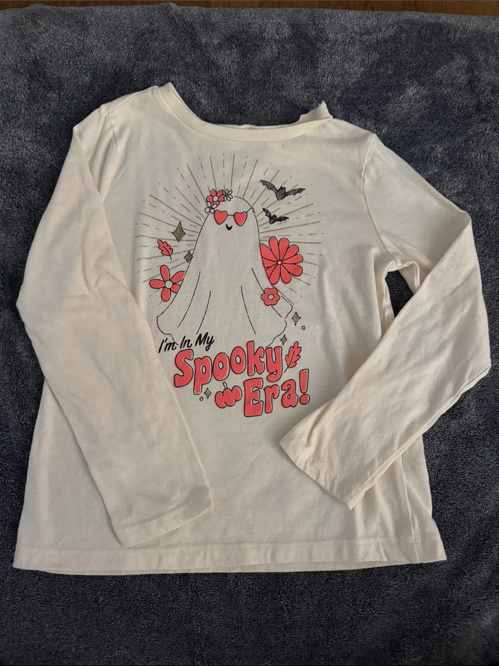 OshKosh B'gosh Cream Long-Sleeve Tee with Red-Pink Ghost Graphic